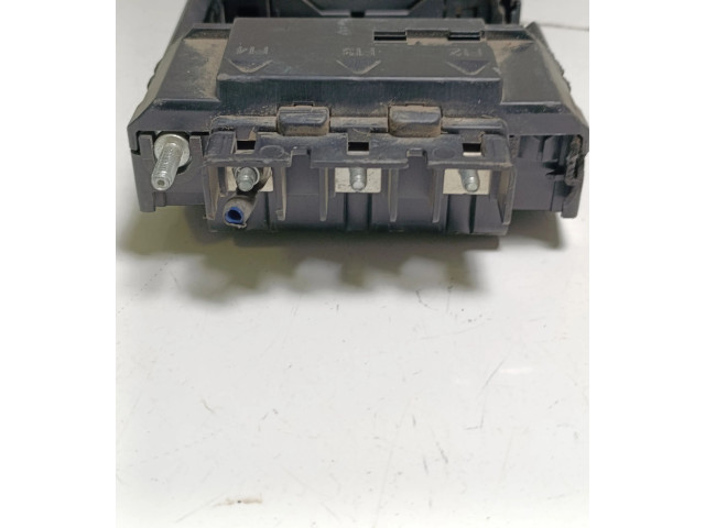 Блок предохранителей GK2T14B144HA Ford Transit Custom