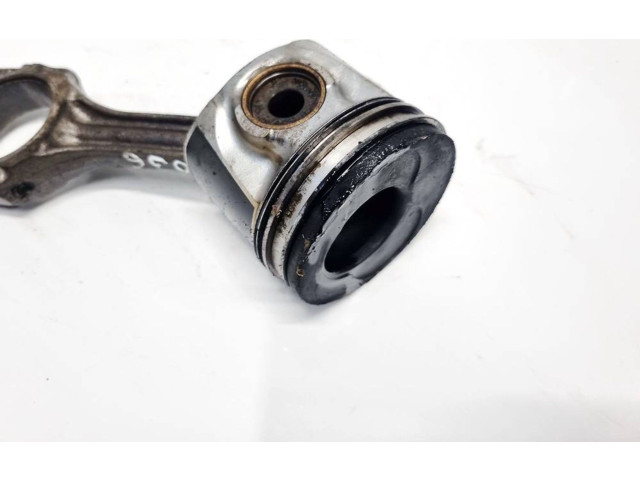 Píst Seat Toledo II (1M)