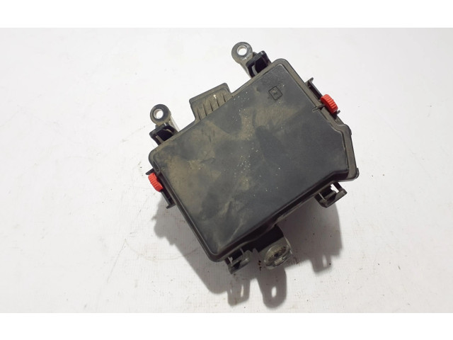 Pojistková skříňka 284B03164R Renault Zoe 2022