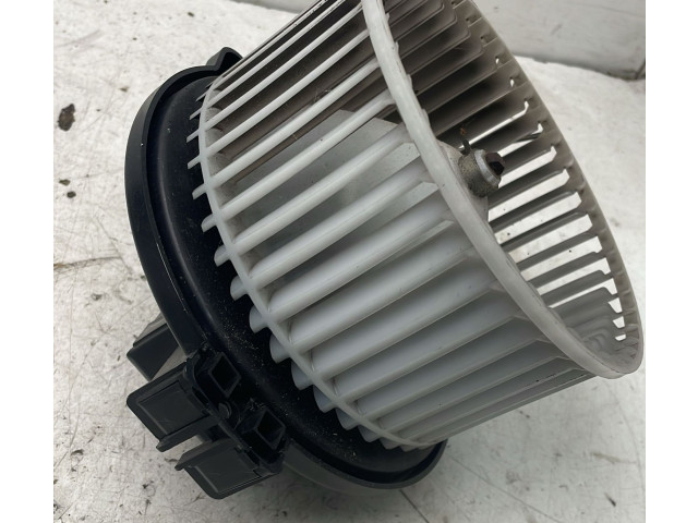 Вентилятор печки Subaru XV I