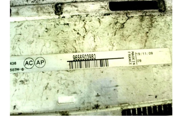 Интеркулер  0384L4, 0384L4   Peugeot 5008 