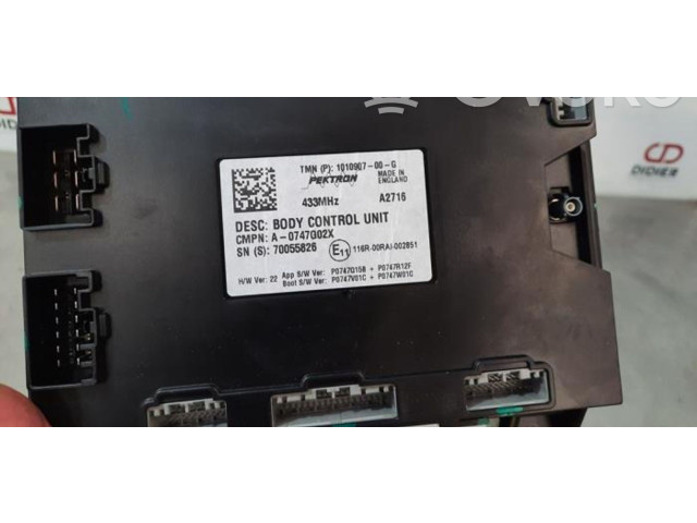 Блок комфорта 101090700G Tesla Model S