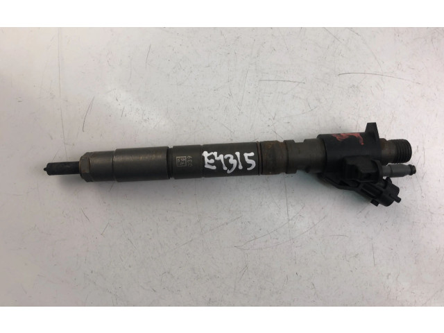 Форсунка 31303238    Volvo V70   