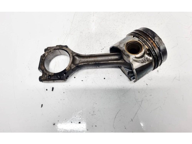 Поршень с шатуном Audi A3 S3 8L