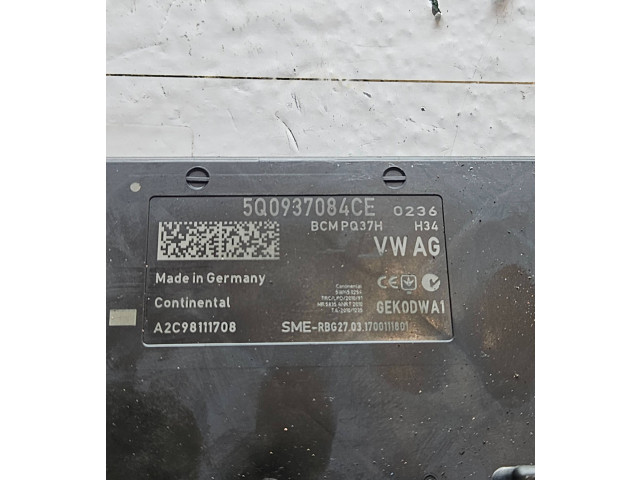 Блок комфорта 5Q0937084CE, A2C98111708   Skoda Superb B8 (3V)   