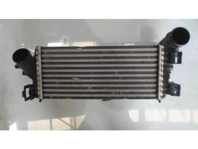 Интеркулер  2026747, CV619L440VC   Ford Focus 1.0