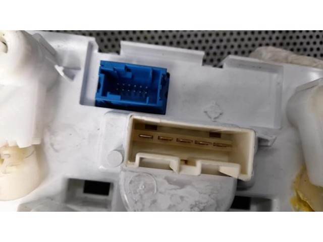 Блок управления климат-контролем Fiat Grande Punto