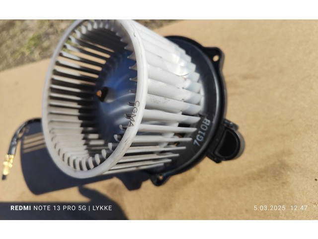 Вентилятор печки    F00S33F012, 7G10B   KIA Ceed