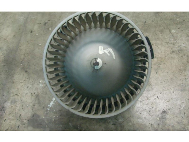 Вентилятор печки Mitsubishi L200