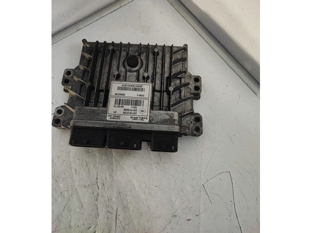 Блок управления двигателя 237104331R   Renault Twingo II