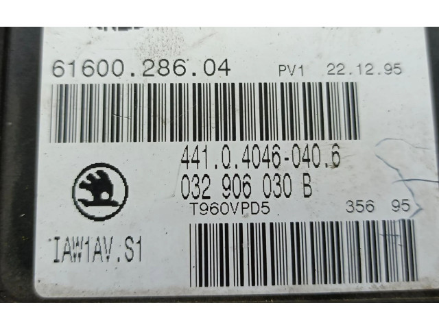 Řídící jednotka 032906030 Skoda Felicia I