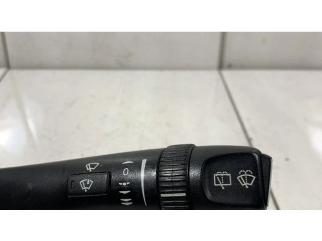 Ручка стеклоочистителей 30768101 Volvo XC90