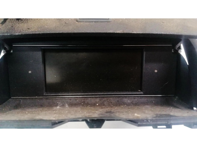 Дисплей    A2048205497   Mercedes-Benz C AMG W204