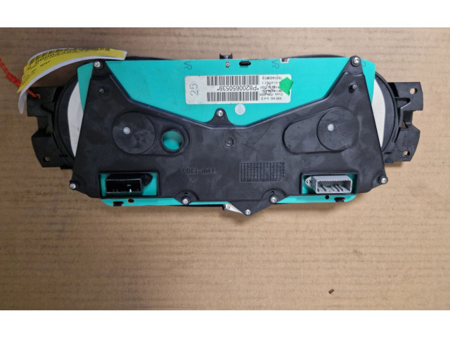 Панель приборов P8200650539 Dacia Sandero