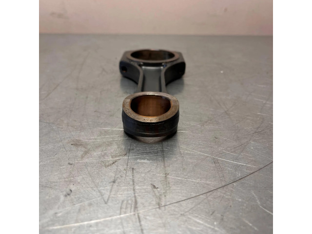 Ojnice 65100 Mercedes-Benz E W212 3.5