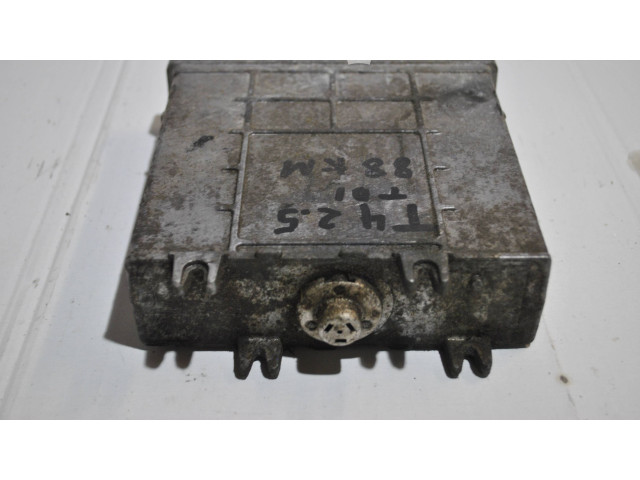 Блок управления двигателя 074906021S, 28SA3700   Volkswagen Transporter - Caravelle T4