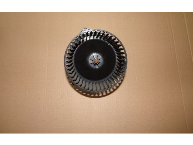 Вентилятор печки EA31530350 Suzuki Ignis