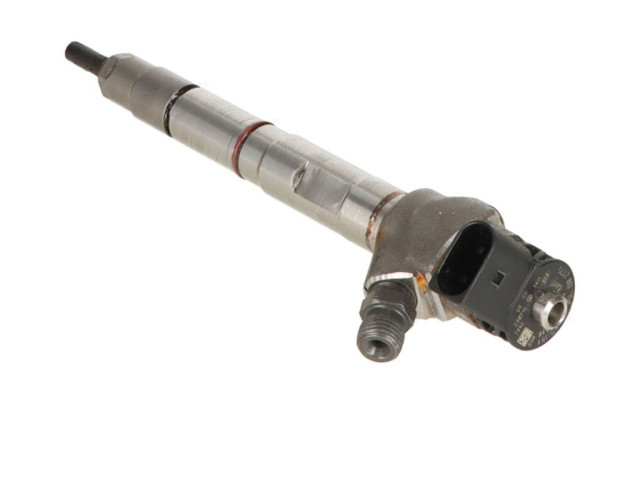 Форсунка 05L130277S Audi Q3 F3