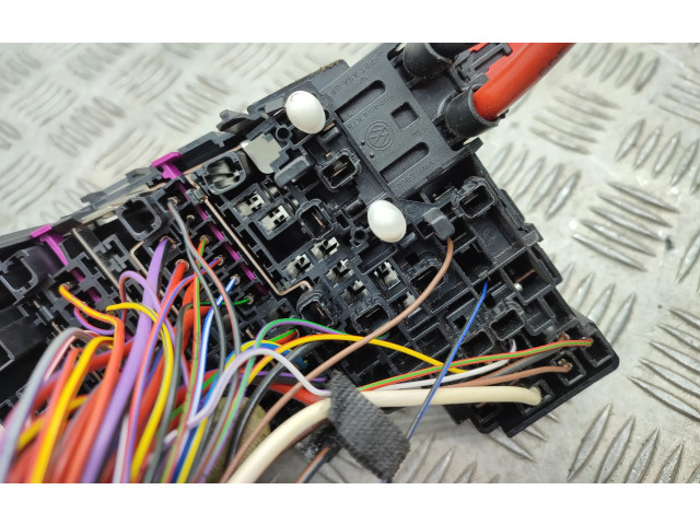 Блок предохранителей 5Q0937615C Audi A3 S3 8V