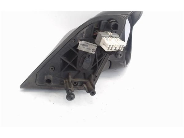 Зеркало (управляемое электричеством)