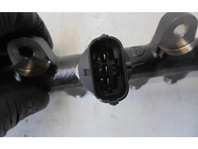 Vstřikovací lišta 8200739701 Renault Captur