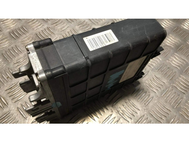 Řídící jednotka 039906024A, 00CH011505 Audi 80 90 S2 B4 1995