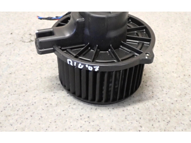 Вентилятор печки KIA Rio