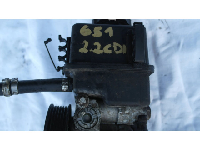 Vstřikovací čerpadlo 226D Mercedes-Benz C W205