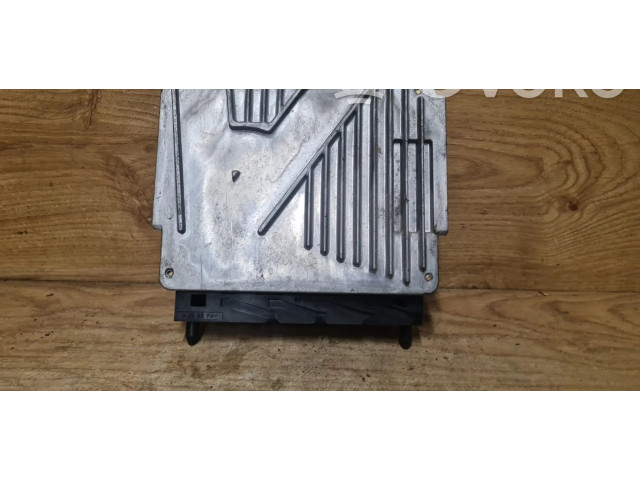 Блок управления двигателем Блок управления 08692554A   Volvo V70