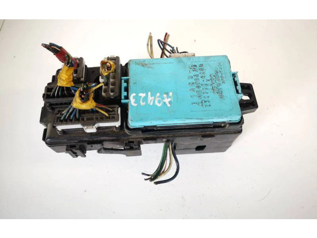 Ящик предохранителей (комплект) Mitsubishi Pajero Sport I 1996 - 2008 года mr409898, 232300-6260