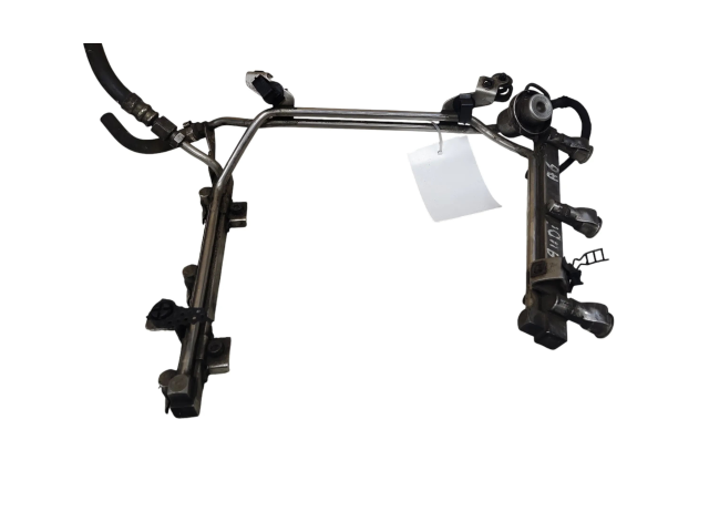 Топливная рампа 078133681AJ   Audi A6 S6 C5 4B  