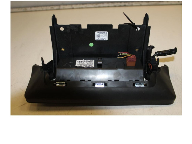 Радио/ проигрыватель CD/DVD / навигация 4390160113 Peugeot Partner III