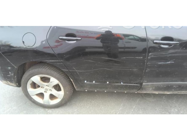 Pojistková skříňka Řídící jednotka BSM 9807028580 Peugeot 3008 I 2010
