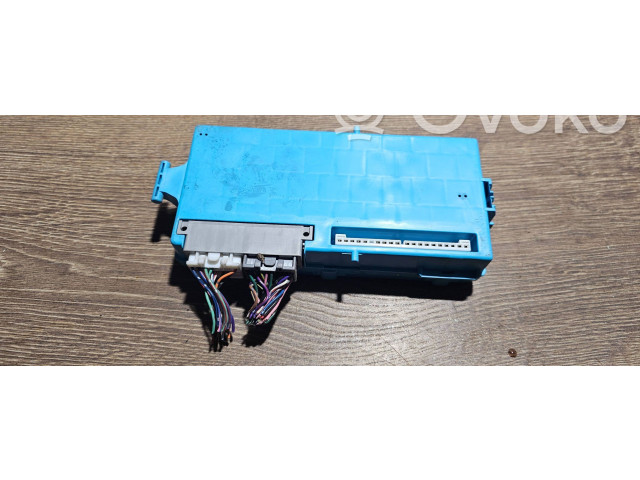 Блок предохранителей Mr587655 Mitsubishi Grandis