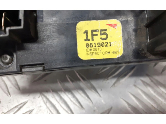 Pojistková skříňka Nissan Micra 2000