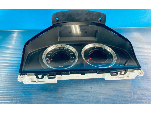 Панель приборов 36002600, 31270901AA   Volvo V70       