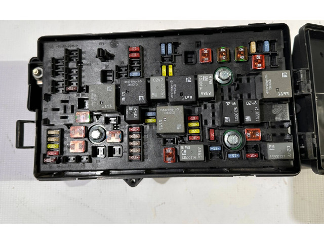 Ящик предохранителей (комплект) 92238272   Chevrolet Camaro