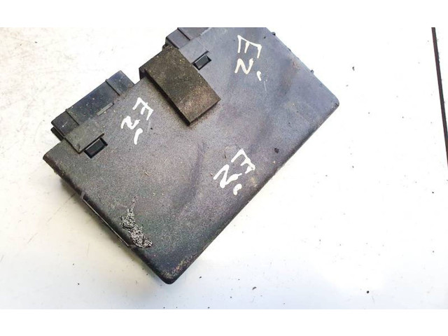 Přístrojová deska  Renault Safrane 1993 7700830909b, 7700830909-b  