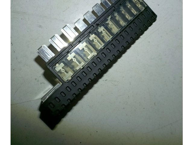 Блок управления двигателя 18980-09600   KIA Sportage