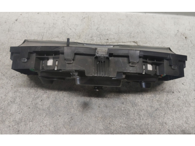 Přístrojová deska  Citroen Berlingo 2003 13173381XT  