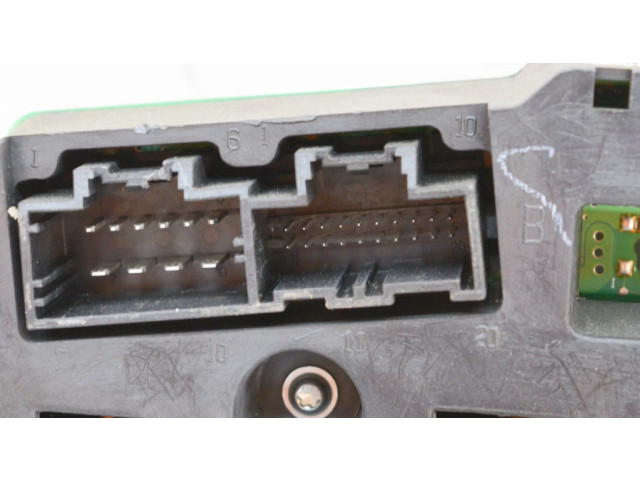 Přístrojová deska Dodge Avenger 2008 P04840657AB