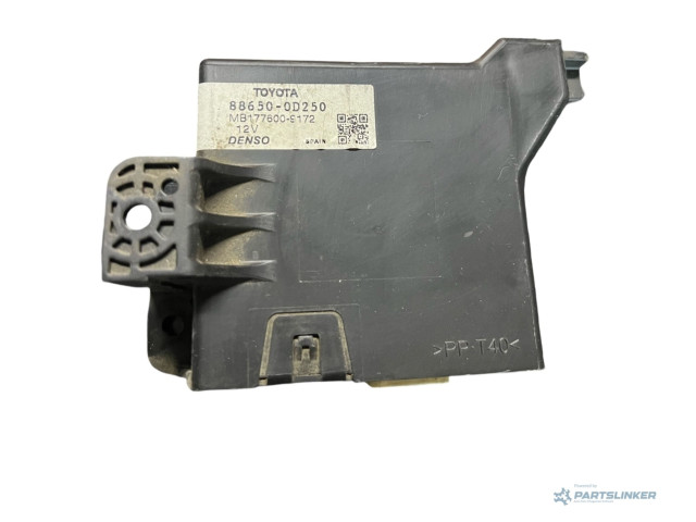 Блок комфорта    Toyota Yaris   