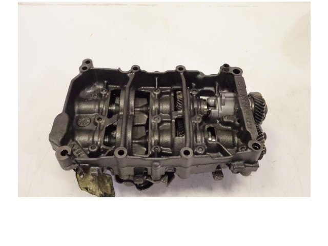 Масляный насос  CBA 03G103535B  Volkswagen PASSAT B6 