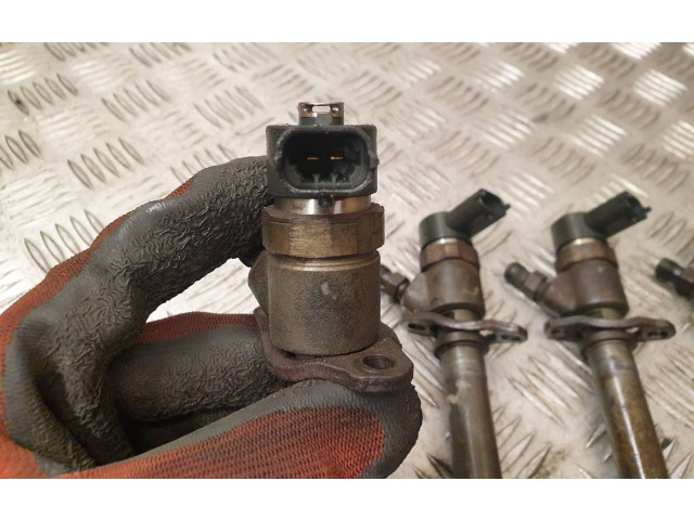 Комплект форсунок 0445110078 Volvo V70