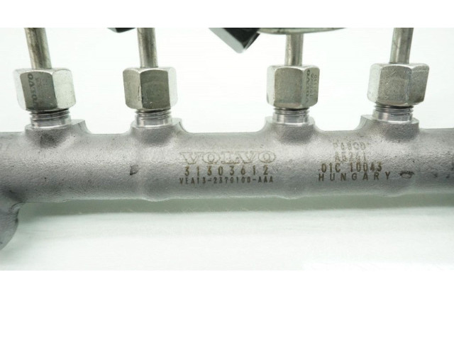 Vstřikovací lišta 31303612, 31303612 Volvo V60