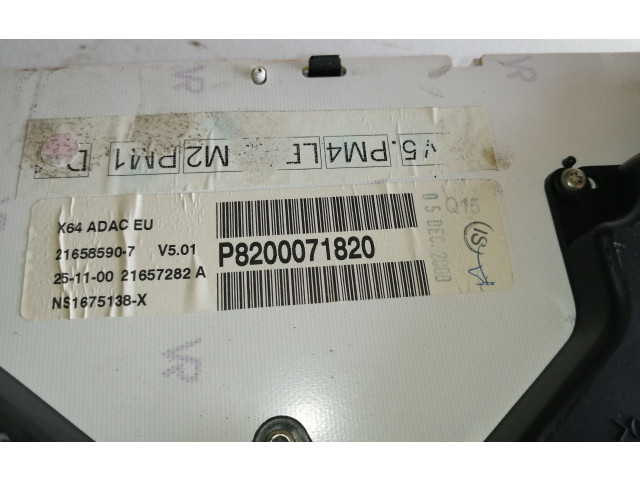 Панель приборов P8200071820   Renault Scenic I       