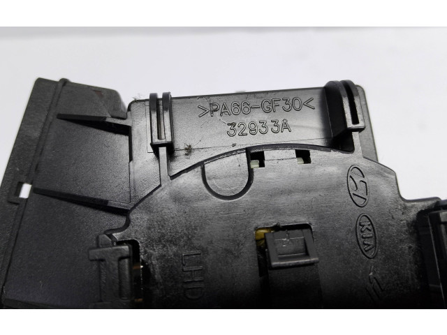 Ручка стеклоочистителей 32933A   Hyundai Getz