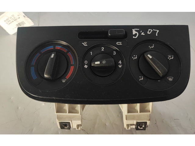 Моторчик дворников 6490K4    Peugeot Bipper