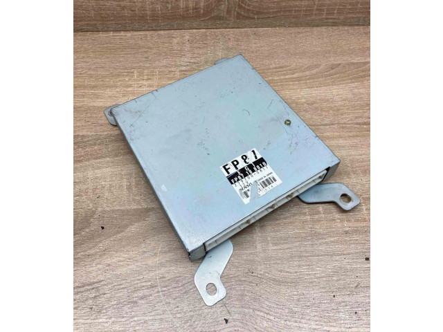 Блок управления двигателем Блок управления FP8718881B, 279700C811   Mazda Premacy
