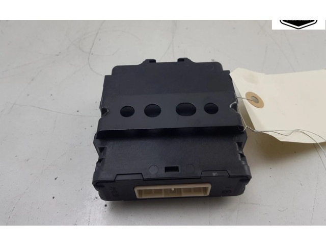 Блок управления 31686384, 31686384   Volvo XC60